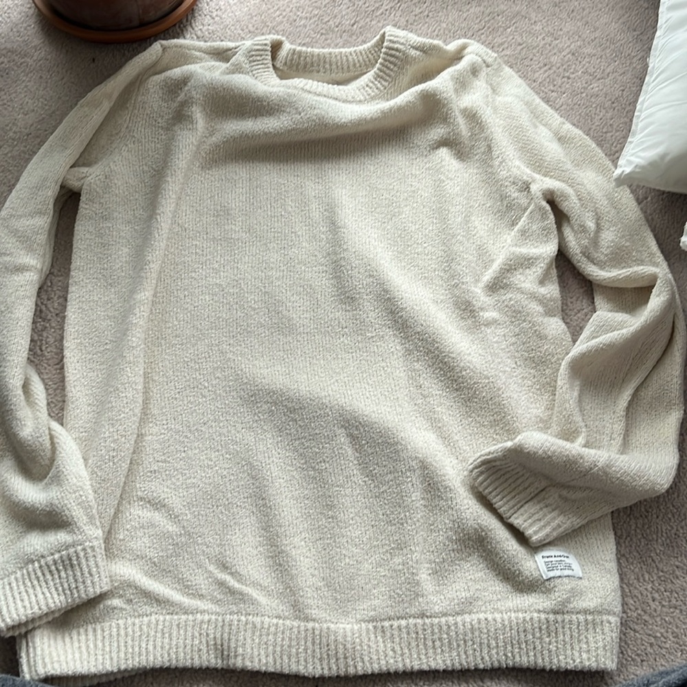 Frank & Oak cream-coloured sweater